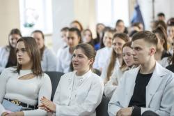 Представил свои приоритеты на посту примара муниципия Кишинёв сотрудникам Медицинского колледжа.